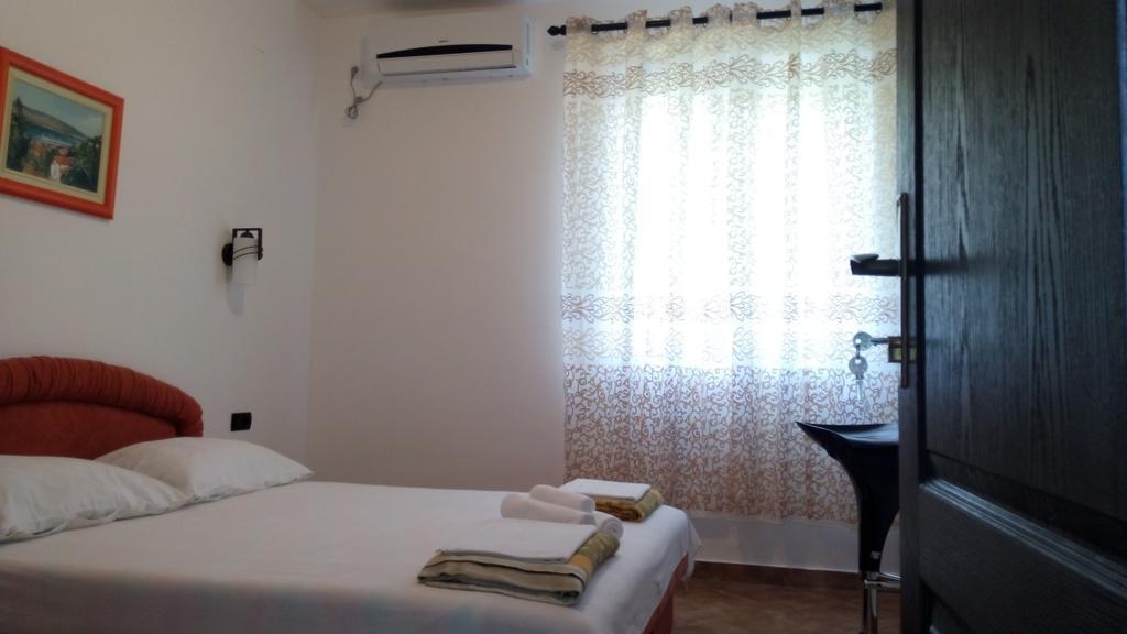 Apartmani Luka Herceg Novi Bagian luar foto