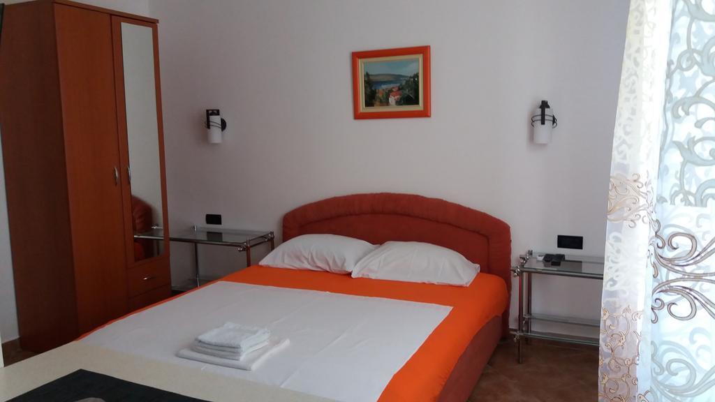 Apartmani Luka Herceg Novi Bagian luar foto